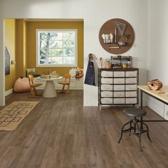 COREtec Pro Premium VV800 - Warwick Maple COREtec Pro Premium VV800 - Warwick Maple