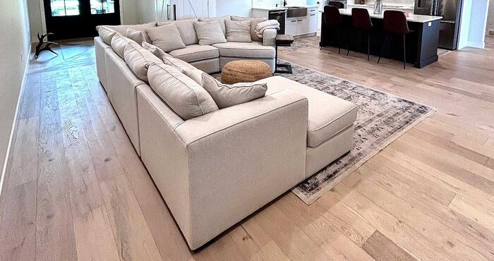 Grandeur Flooring - Moon Frost