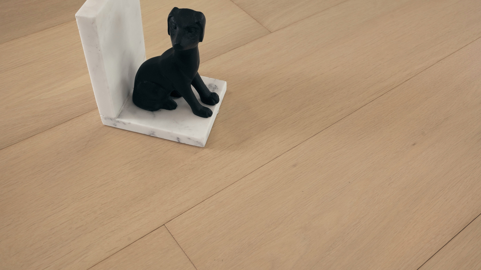 Grandeur Flooring - Burgundy(6")